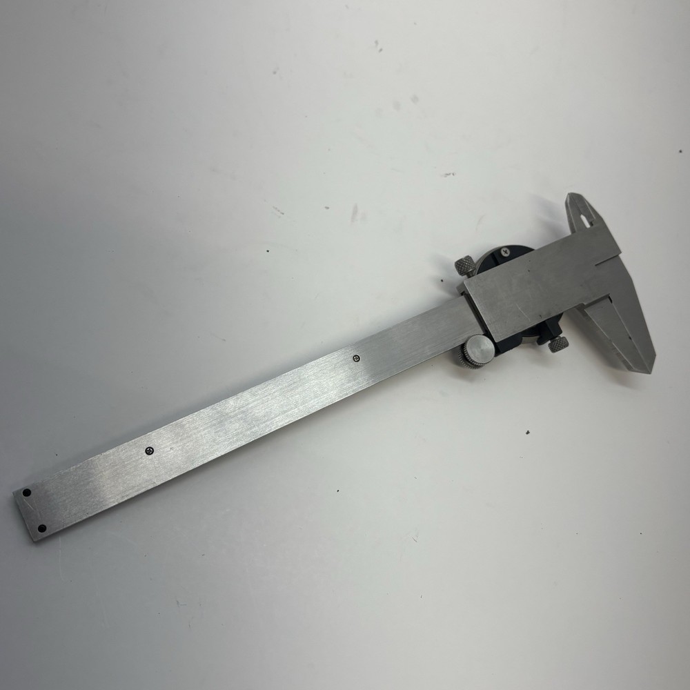 Mitutoyo 505-746 Dial Caliper - 12" - with Case