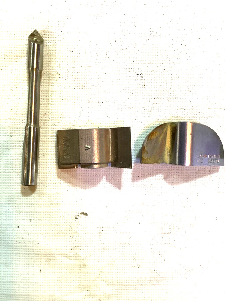 6 Craftsman router bits