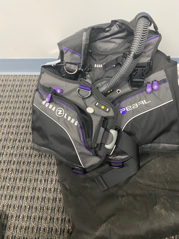 NEW Aqualung Pearl BCD - Medium Large - Purple/Charcoal