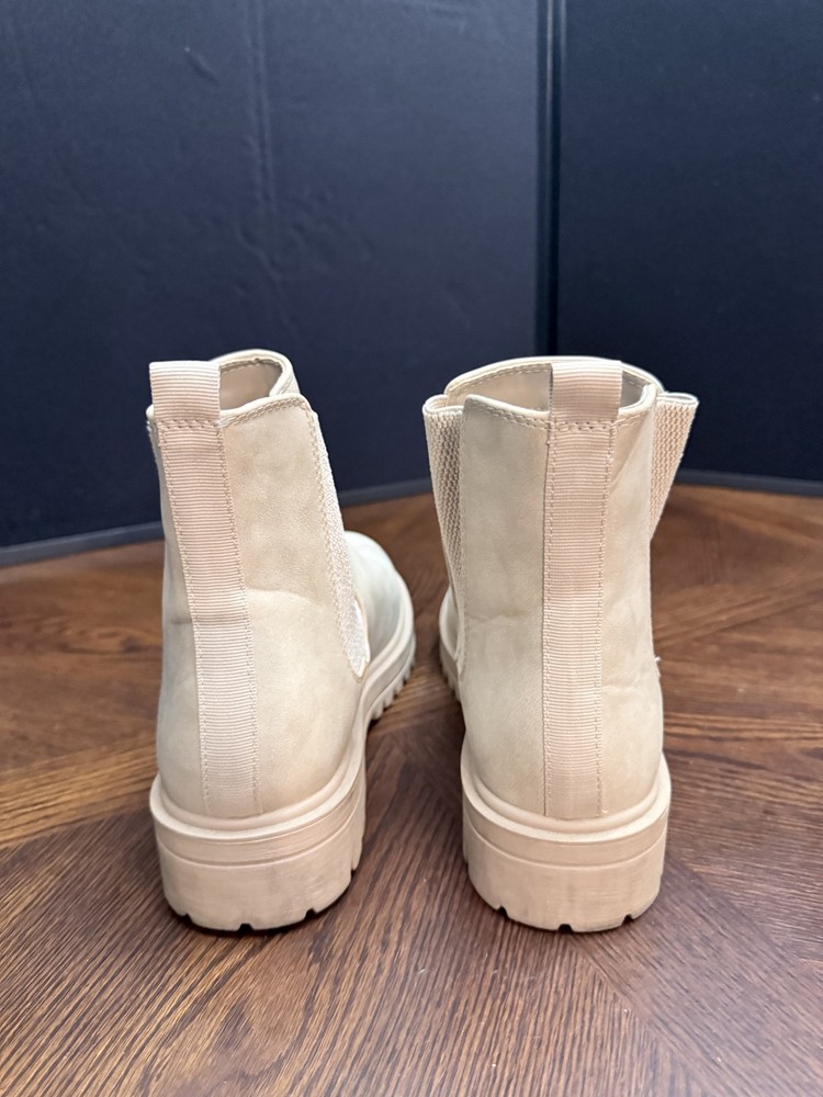 SHELA Women’s Size 11 BOOT TAN ANKLE BOOTIE Pull Up