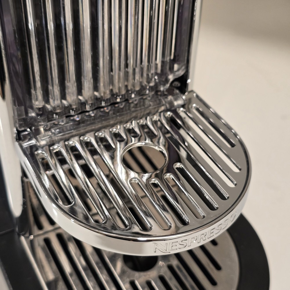 Nespresso CitiZ Chrome Espresso Machine, Type D111 - RARE