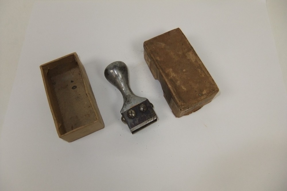 J. F. Jones Patch Budder Horticulture Tree Budding Grafting