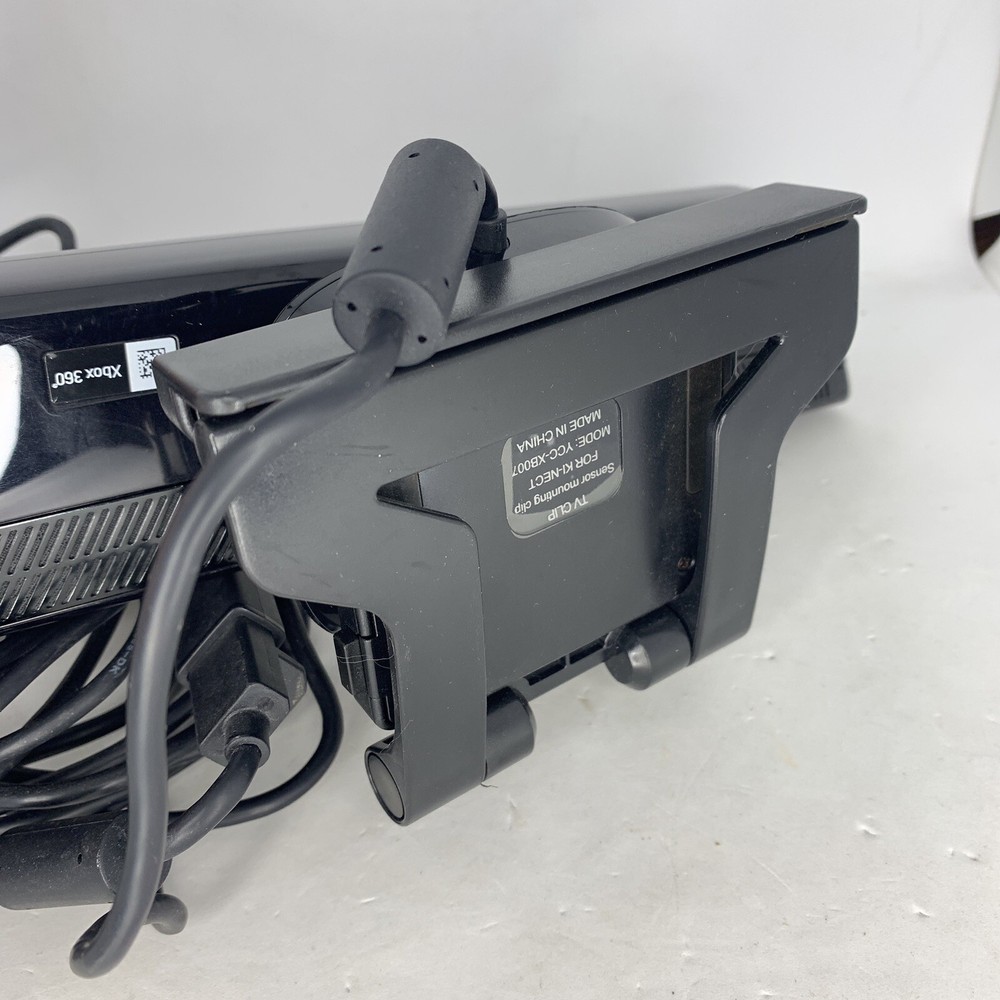 Microsoft XBOX 360 Kinect Sensor Bar Model 1414 Black with Power Adapter