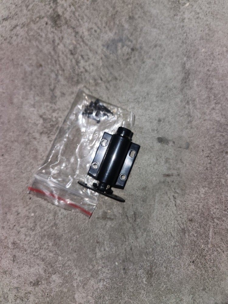Magnet Latch