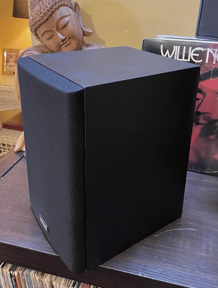Yamaha NS-A526 Speakers