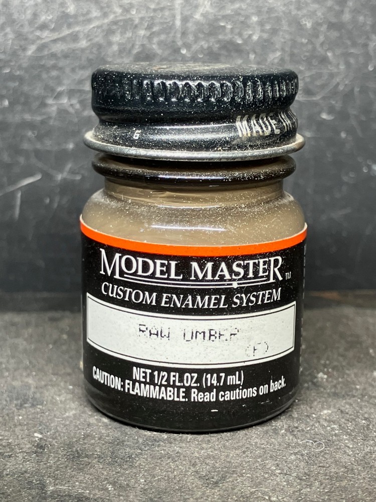 Testors Model Master Raw Umber 2006 Flat Enamel Paint .5 oz