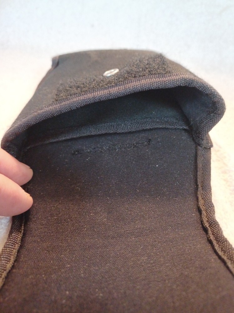 Uncle Mike's Latex Glove Case (A2)