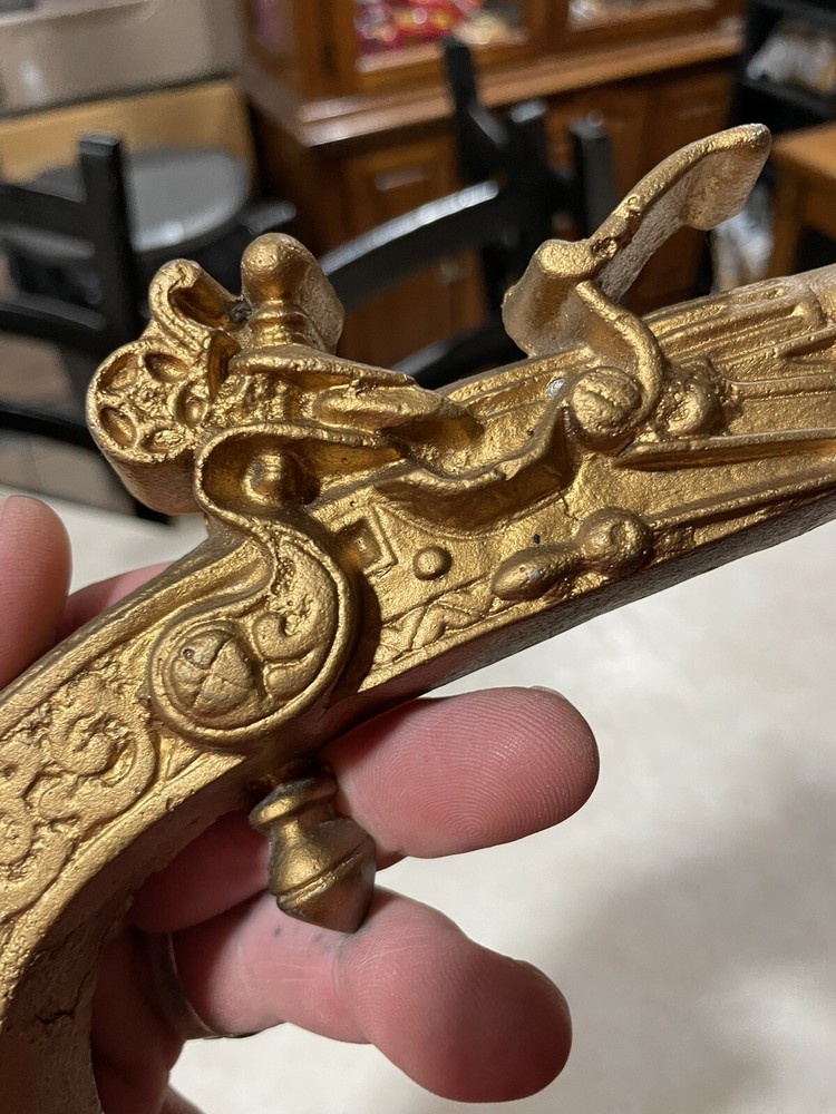 handmade wall hanging gun