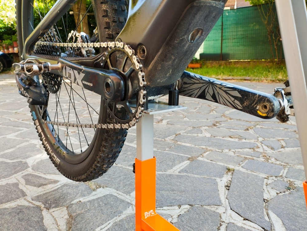 Universal Adjustable Extendable Bike Center Maintenance Stand
