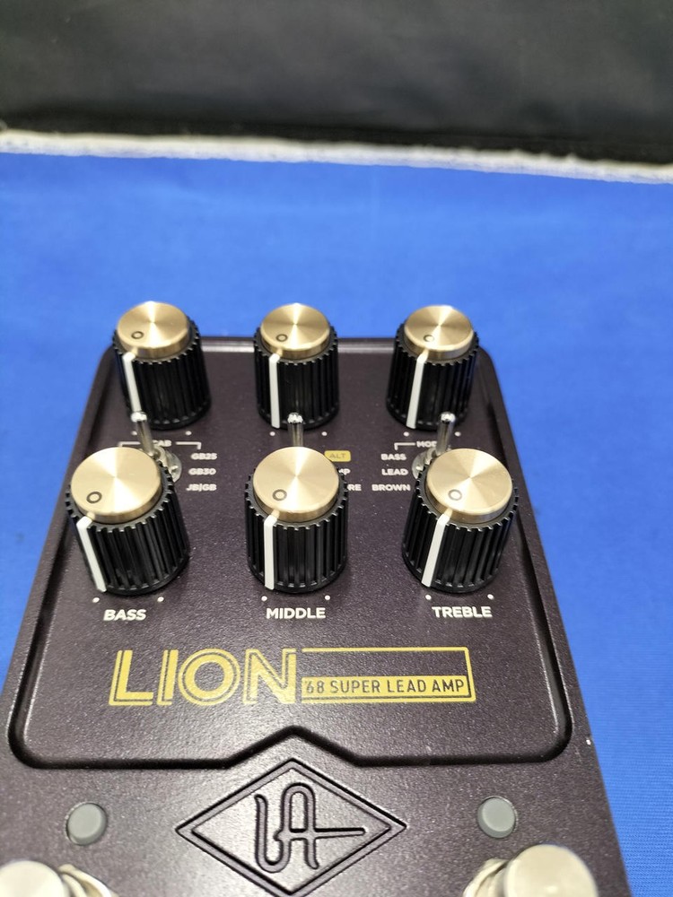 UNIVERSAL AUDIO LION '68 SUPER LEAD effector