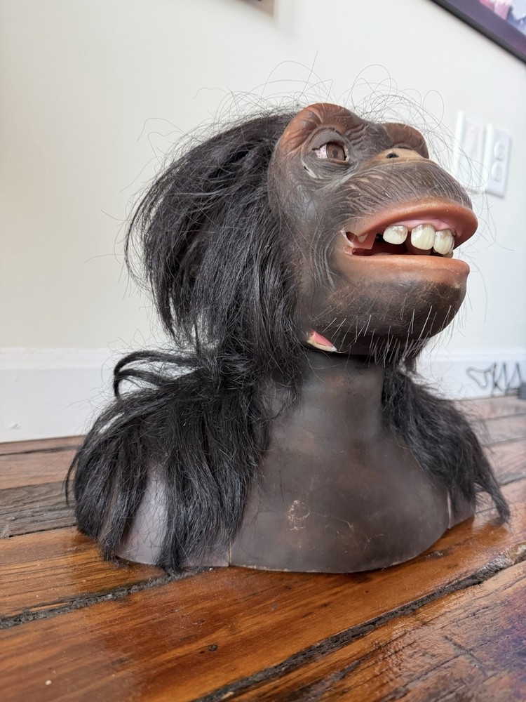 Wowwee Chimpanzee 2005 Alive Animatronics Ape Monkey WORKING! READ! No Remote