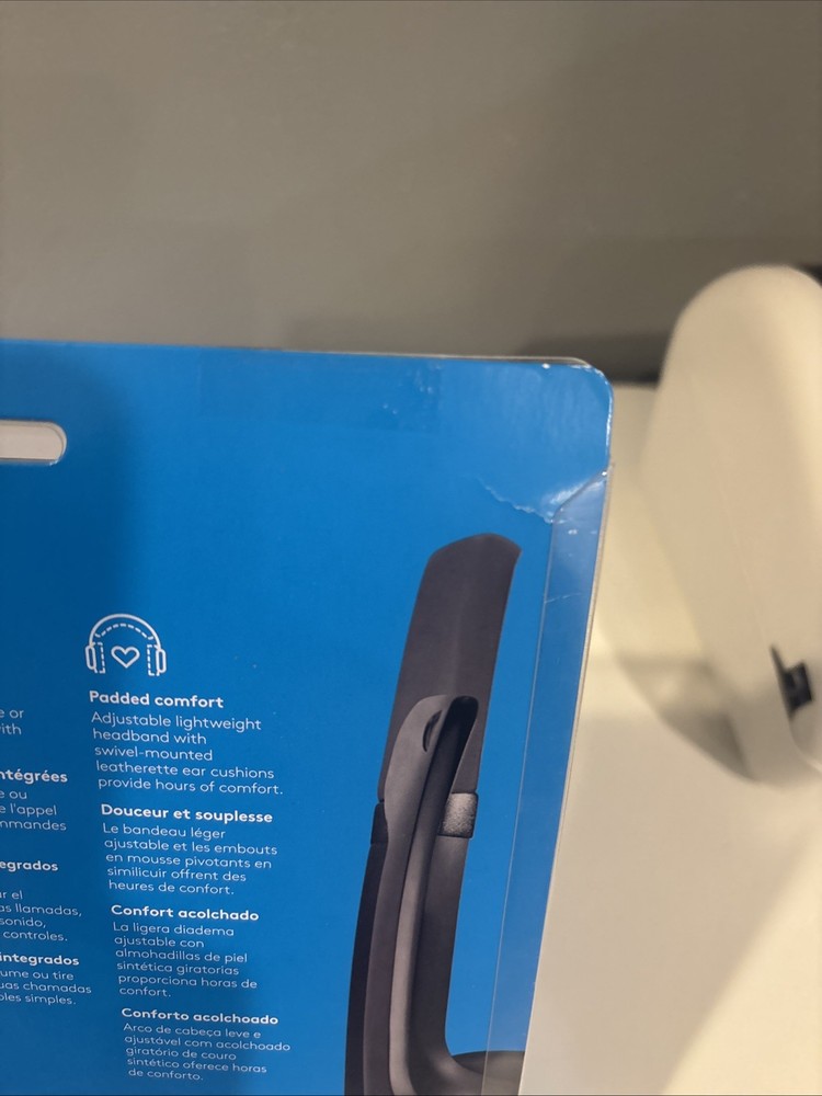 Logitech H390 Headphones USB Computer Headset Noise Canceling Mic