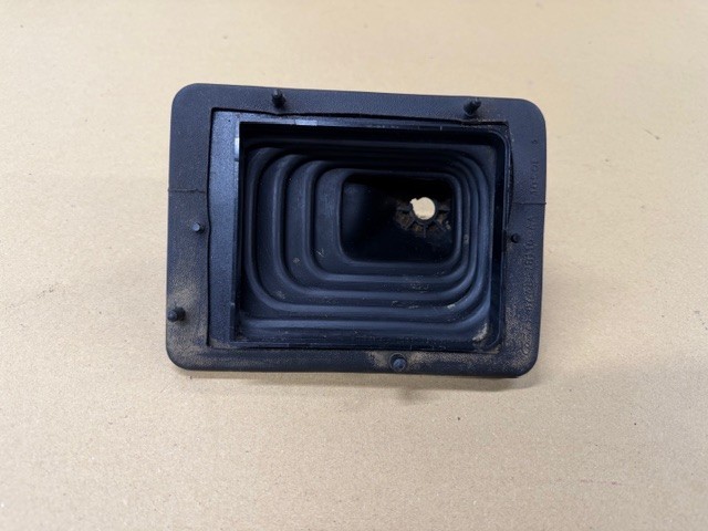 Ford Escort mk4 Gearstick Gaiter.