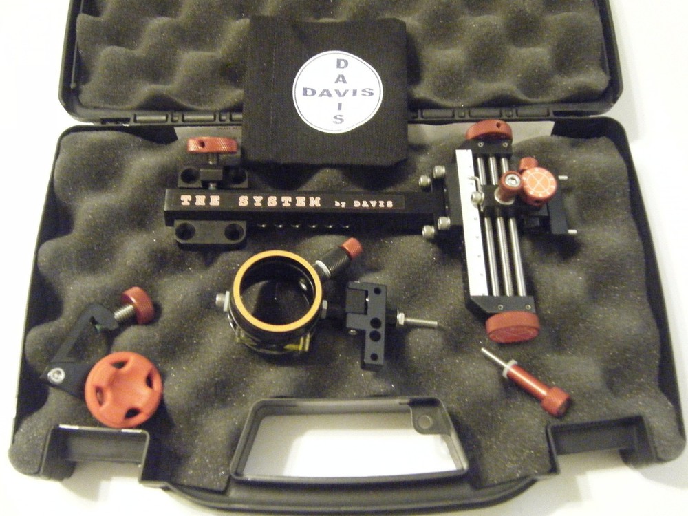 4" DAVIS TARGET SIGHT- Single knob-5.75 -black/red knobs-scope .019 green.