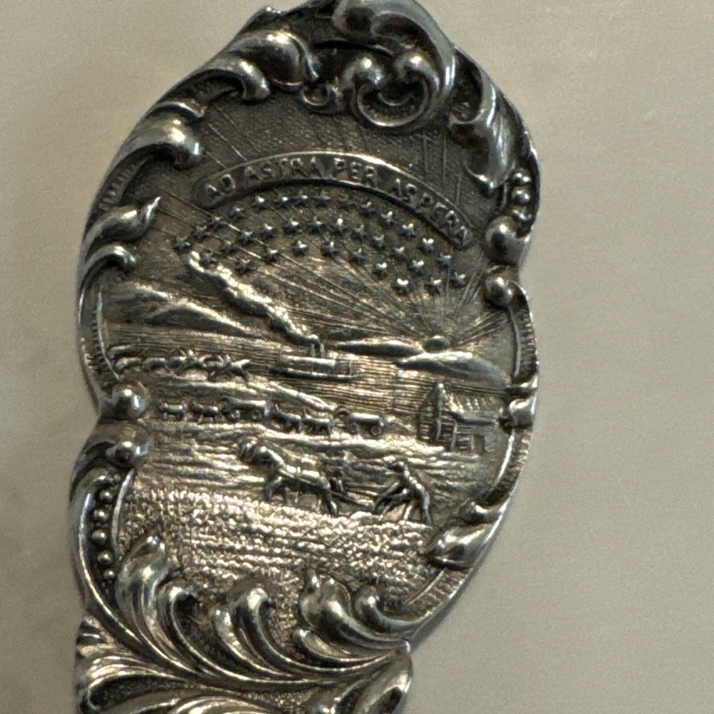 1905 -Sterling Silver Kansas Souvenir Spoon , Nice
