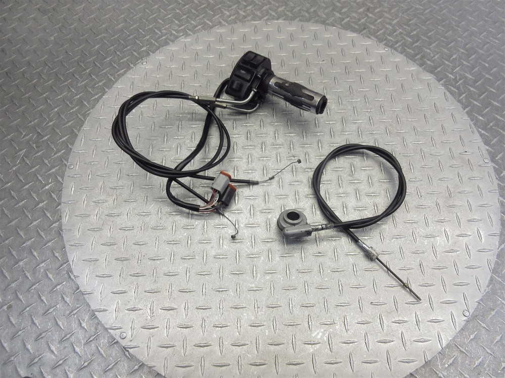 1995 Harley Davidson FLHT Electra Glide Right Handlebar Switch Throttle Cable