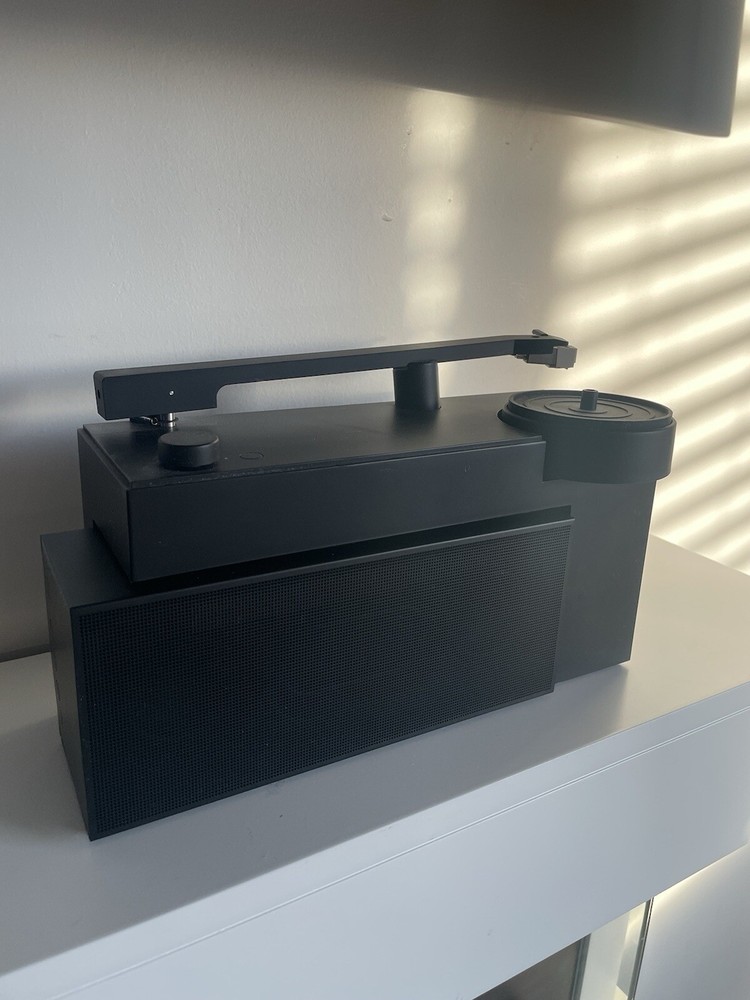 HYM DUO Record Player Jet Black PRISTINE