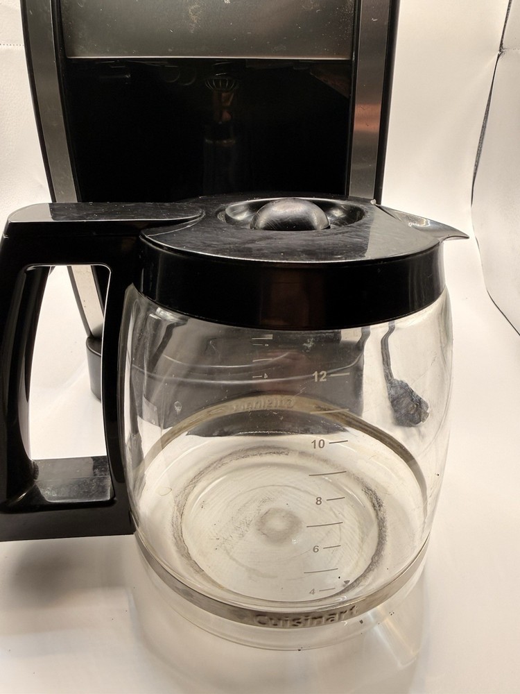 Cuisinart DBG 550 grind / brew coffee pot programmable