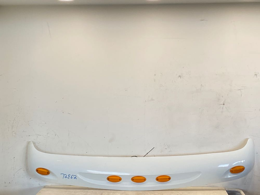 2009 International Prostar Visor (654-10438)
