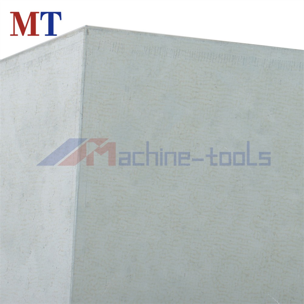 4 Pack Medium Poultry Restraining Flat Back Design Funnel Cone For Chicken Birds