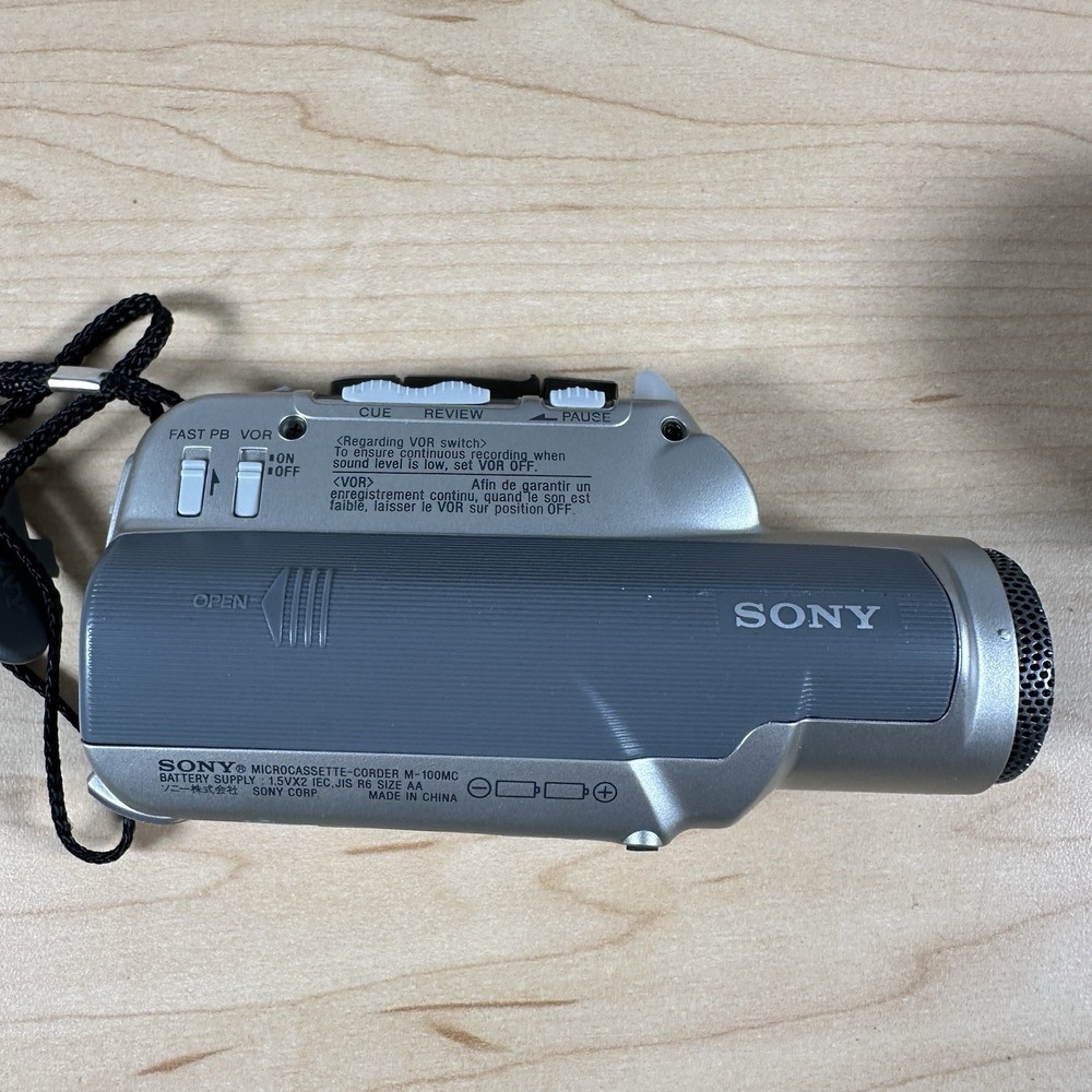 Sony Mic'n Micro Micro Cassette Corder M-100MC Full Package