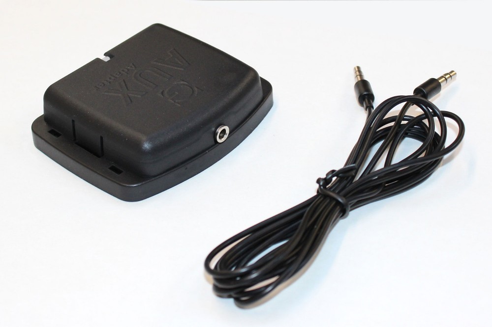 iPod iPhone Aux GROM Adapter stereo digital interface car kit interface #NIS02A1