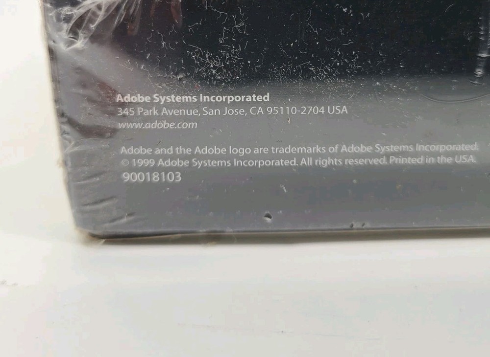 Adobe Illustrator 8.0 For Macintosh Big Box Power PC Software w/ Manual