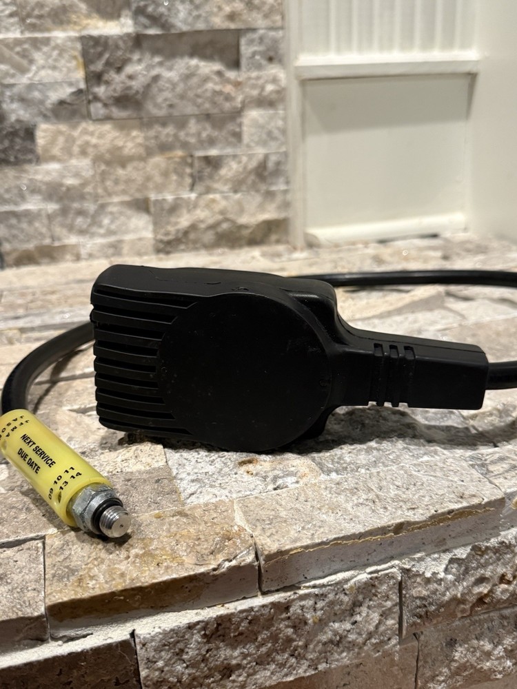 Oceanic DataMax Pro Dive Computer with Hose