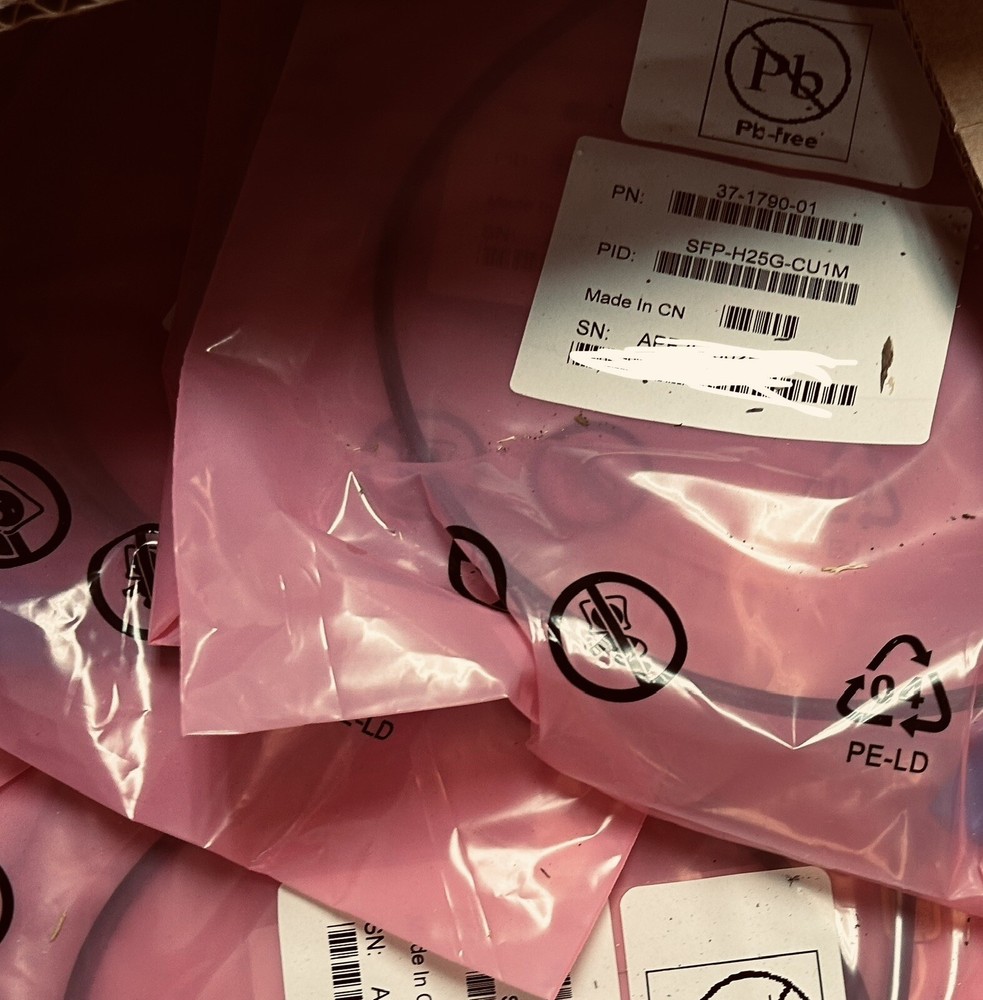 Genuine Cisco SFP-H25G-CU1M cable