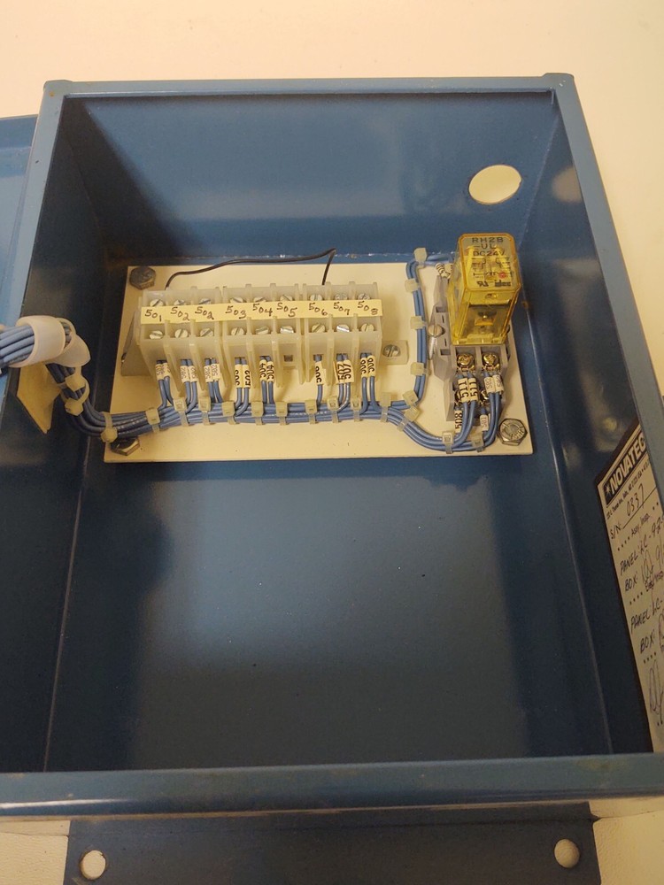 NOVATEC LAYERING CONTROLLER VACUUM LOADER MODEL PROP/BLEND DUAL VALVE