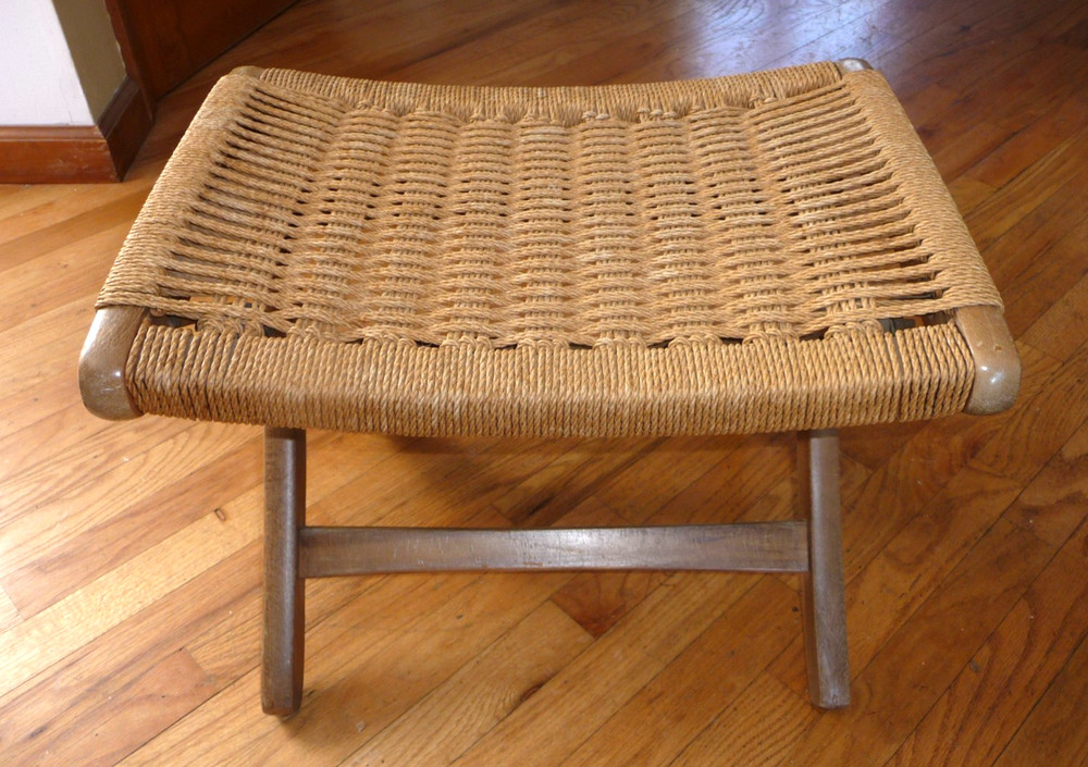VINTAGE HANS WEGNER  MCM DESIGN ROPE STOOL