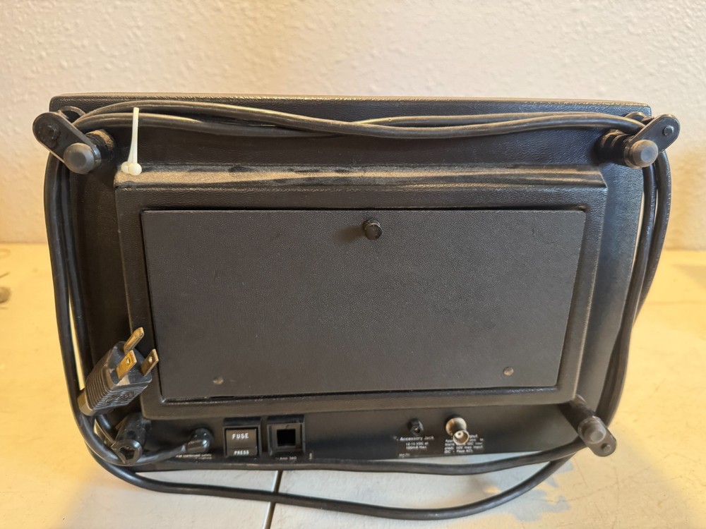 SENCORE SC61 60 MHz Dual-Trace Analog Oscilloscope Waveform Analyzer