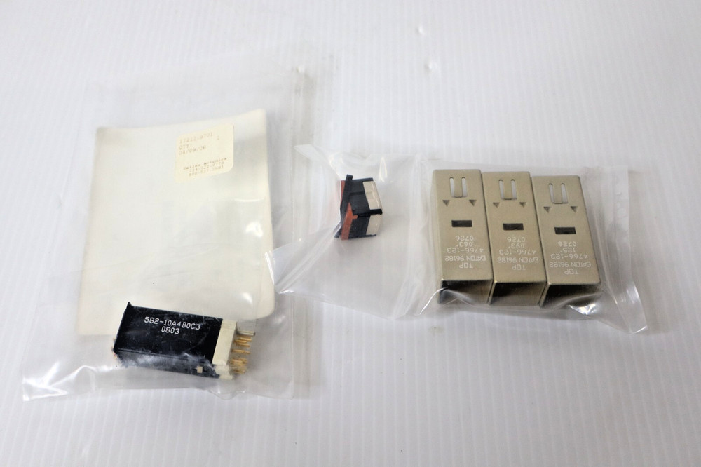 Dallas Avionics 17212-8701 Satcom Master Annunciator Kit