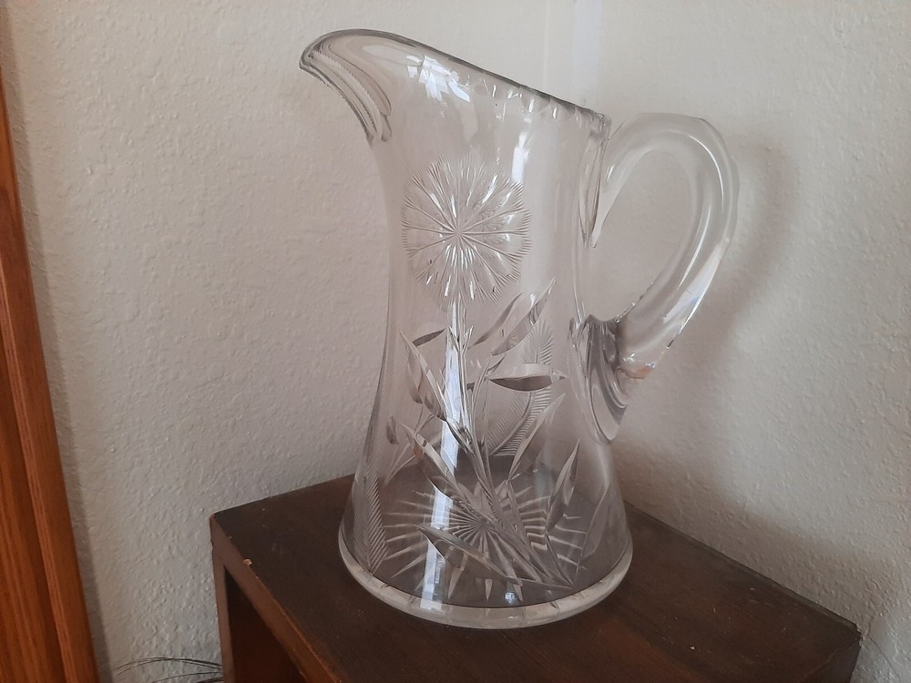 Lead crystal dish and pitcher