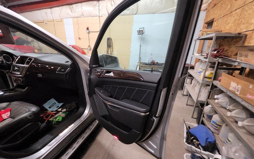Mercedes-Benz GL450 2014 Left Quarter Panel Used 2301