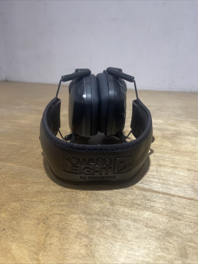 Howard Leight Ear Muffs Black