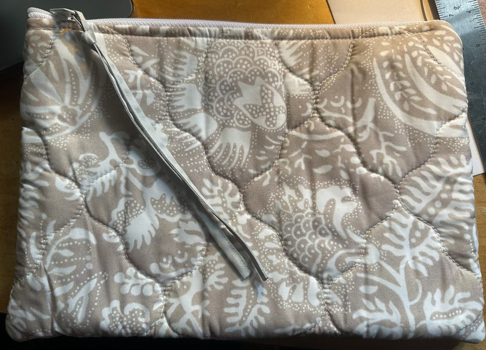 Matouk Schumacher Granada Pattern Quilted Pouch - Dune