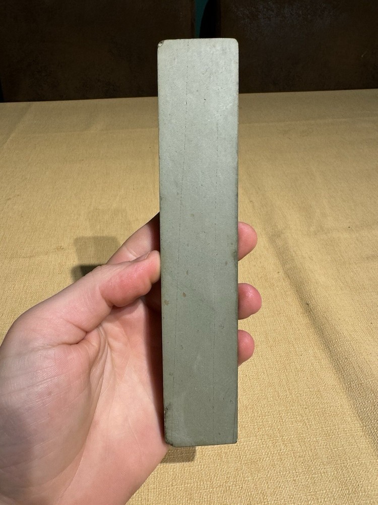 Unknown Green Sharpening Stone / Razor Hone