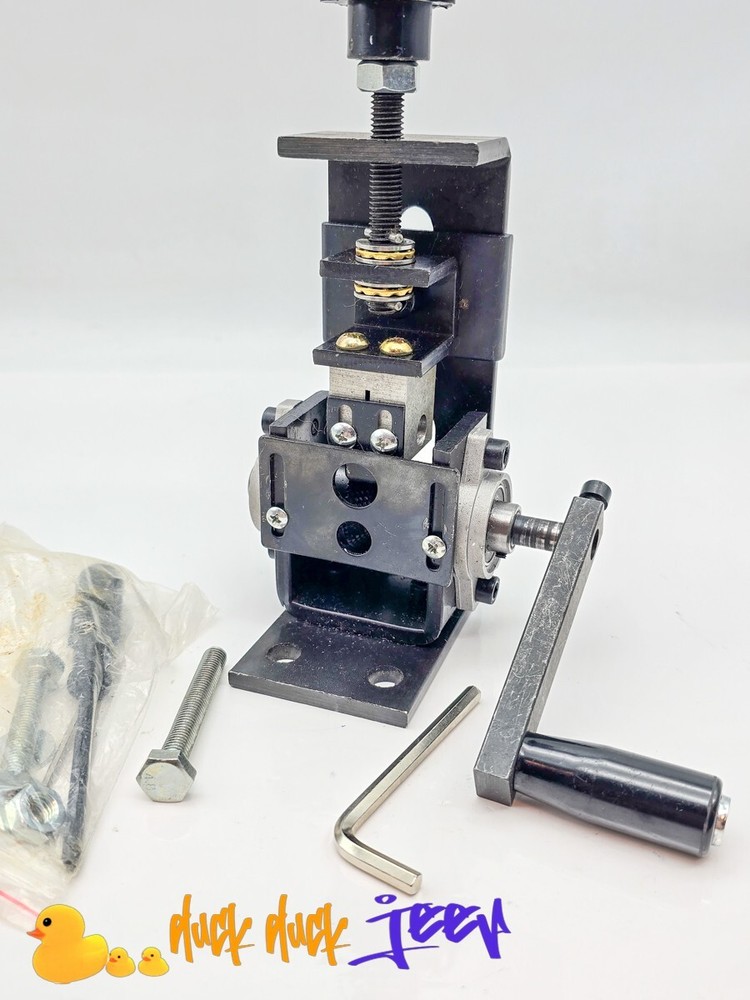 Manual Wire Stripper Peeler Waste Cable Wire Stripping Peeling Machine