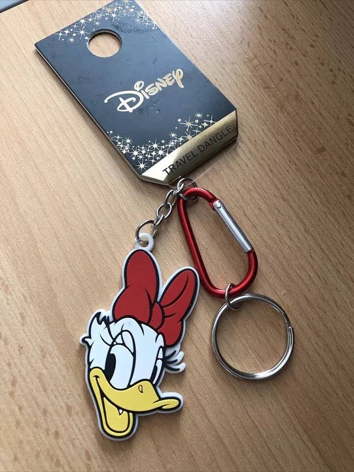 DISNEY DAISY DUCK TRAVEL DANGLE KEYRING BAG CHARM ZIP PULL BNWT PRIMARK