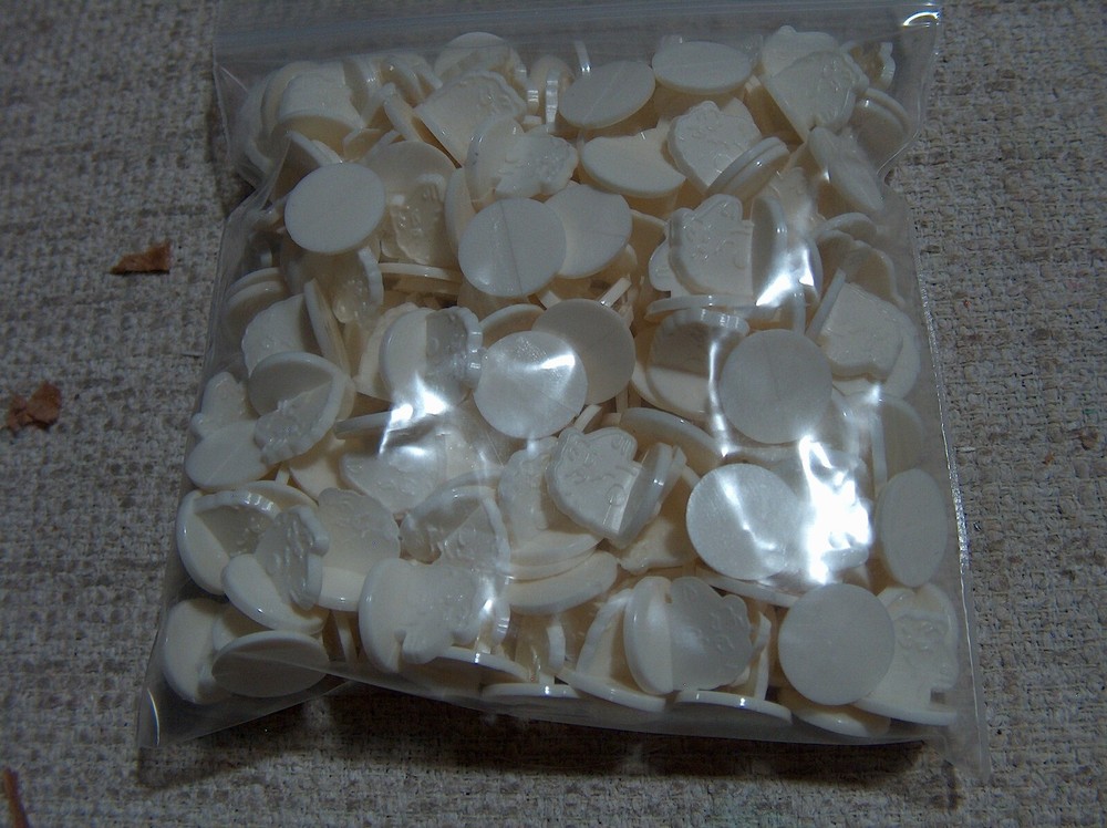 Squatter Board Game  replacement part - sheep  w1