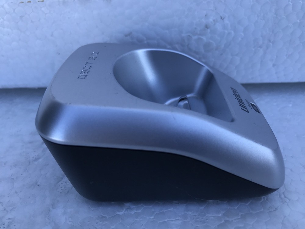DCX200 Uniden Handset Charging Base for handsets DECT2060, DECT2080, DECT2085