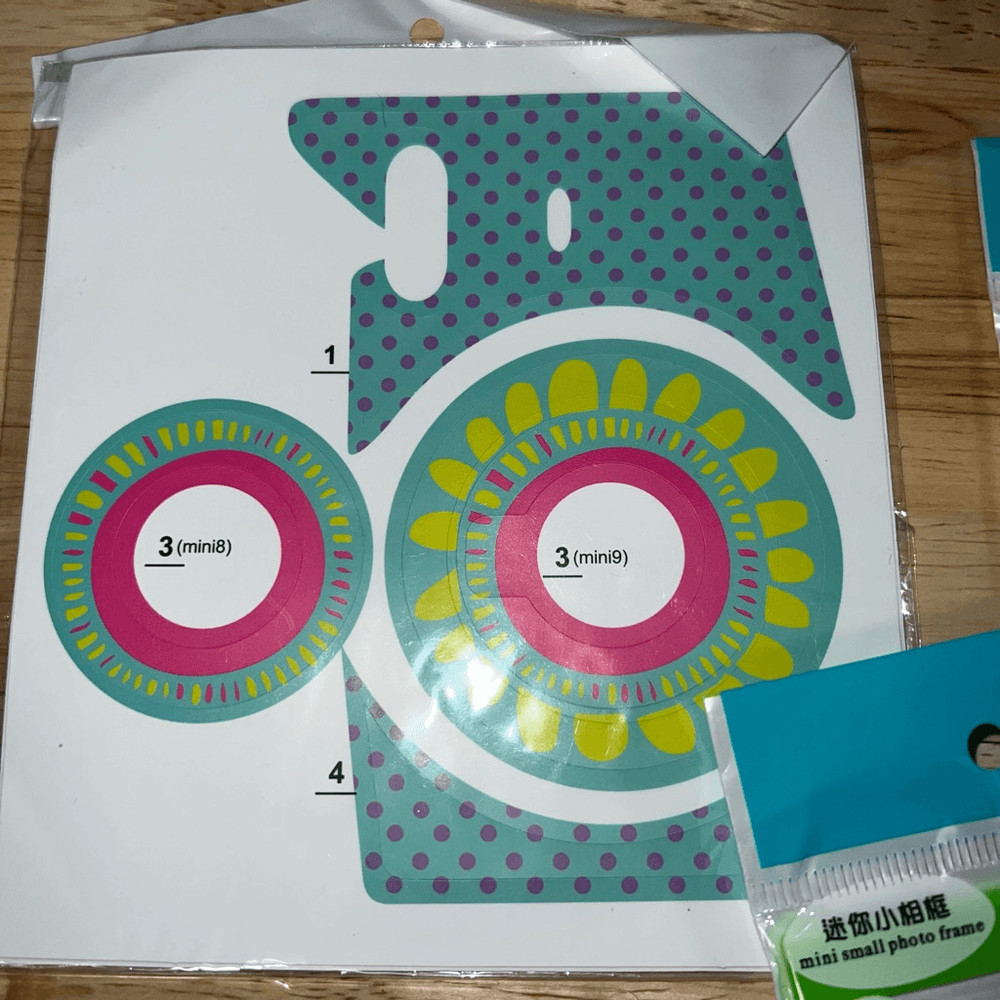 Polaroid Camera Mini Bundle: Lenses and Sticker Frames - All new in packaging