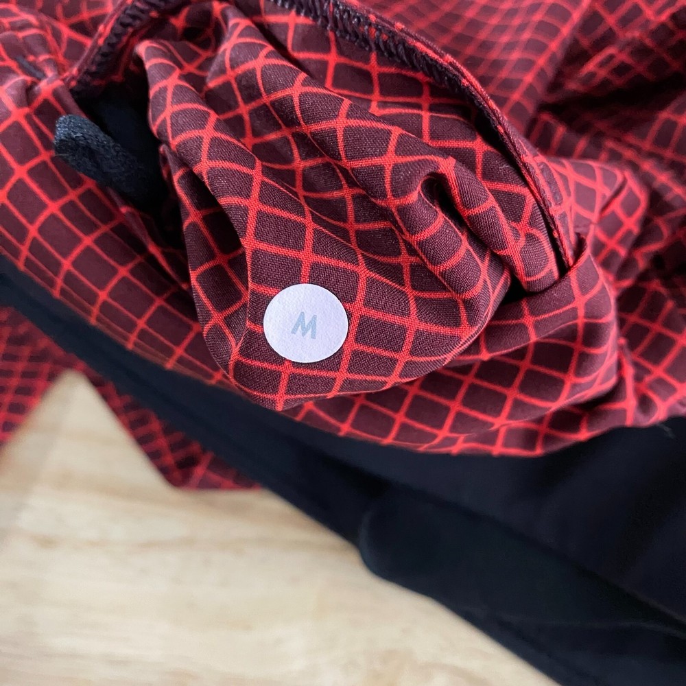 Lululemon Core Shorts Men's Medium Red Black Grid Unlined Workout L-2105