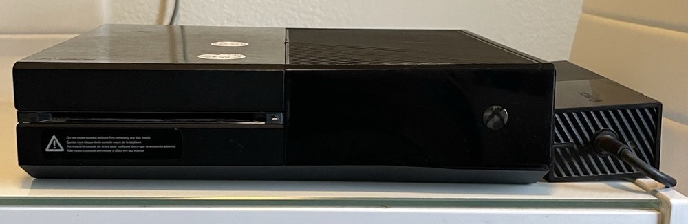 Microsoft Xbox One 1540 Home Console Black HDMI 2013 Video Game Platform Model