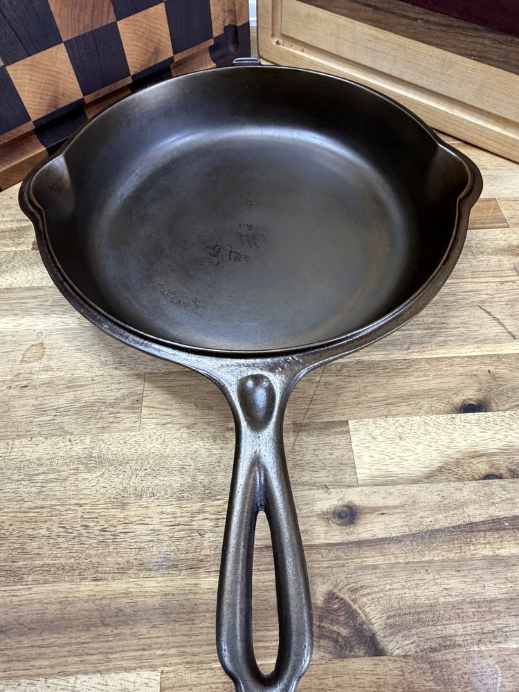 Wagner Sidney O - #8 Double Skillet