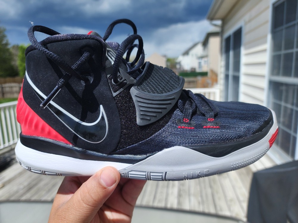 Size 7 (GS) - Nike Kyrie 6 Mid Bred