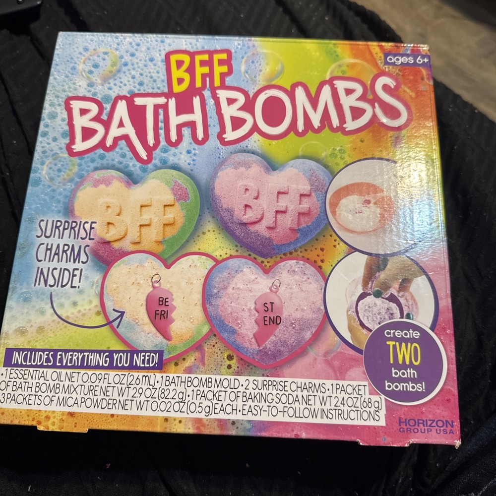 BFF Bath Bombs Create 2 Bath Bombs with Surprise Charms Inside! NEW