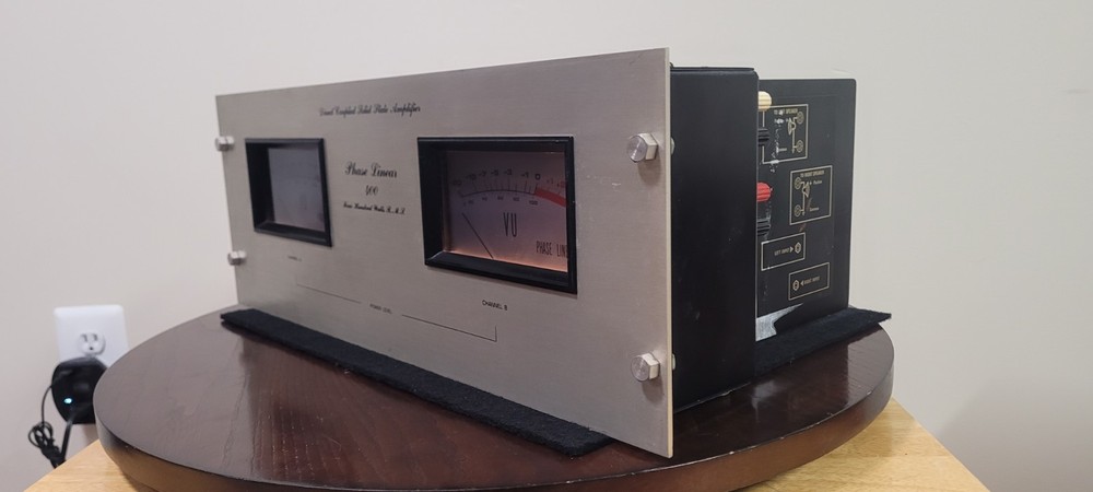Phase Linear 400 Amplifier. Tested, Works.