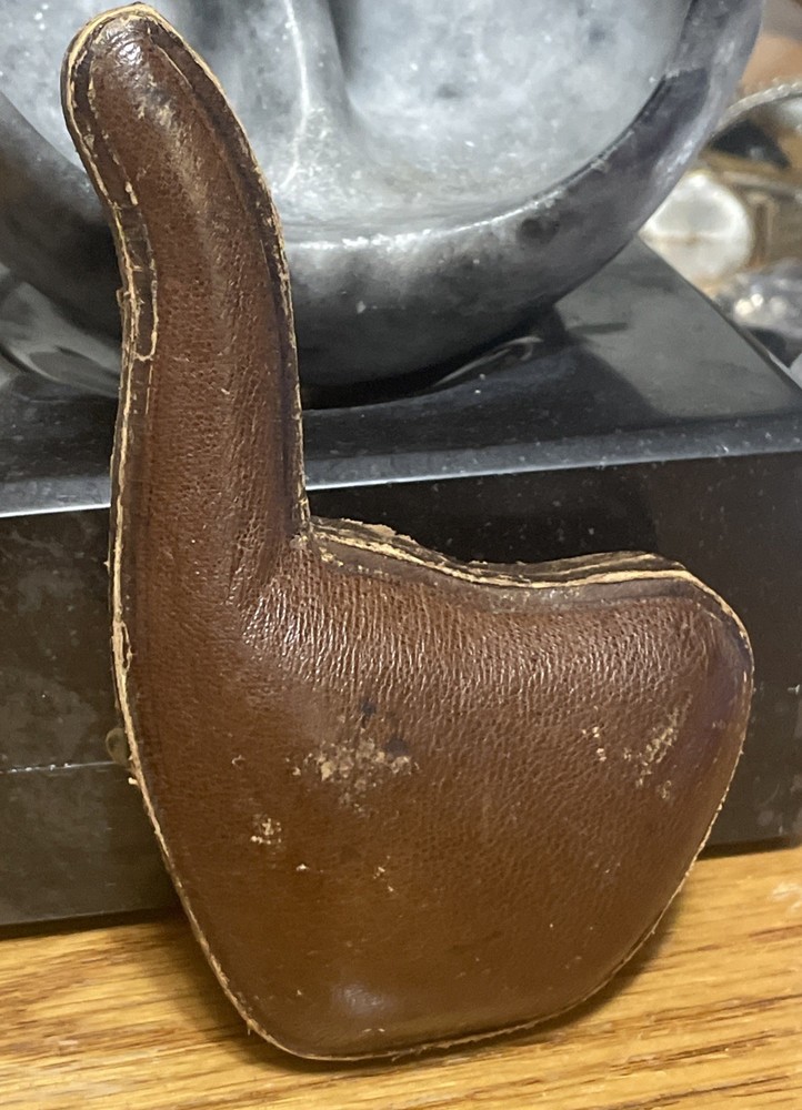 Antique Meerschaum Pipe Case For Cat Shaped Pipe - Case Only